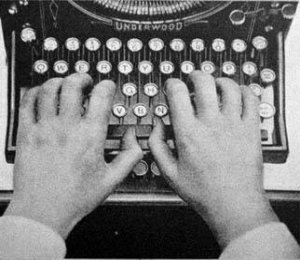 An early QWERTY typewriter keyboard